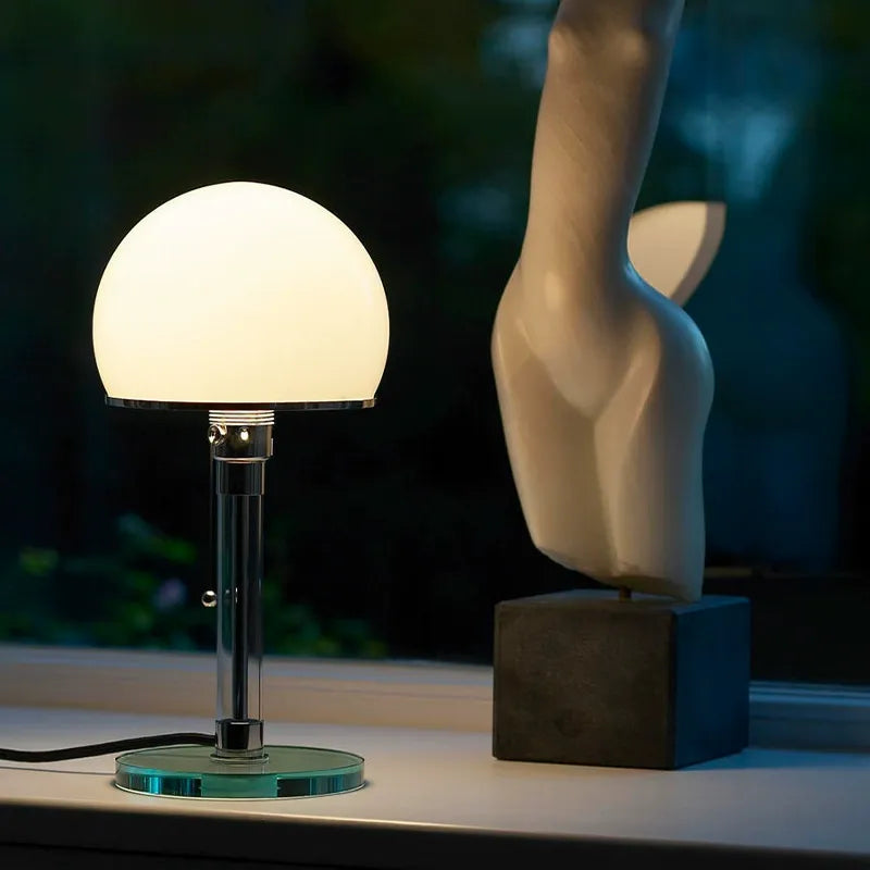 Magnus Glass Table Lamp