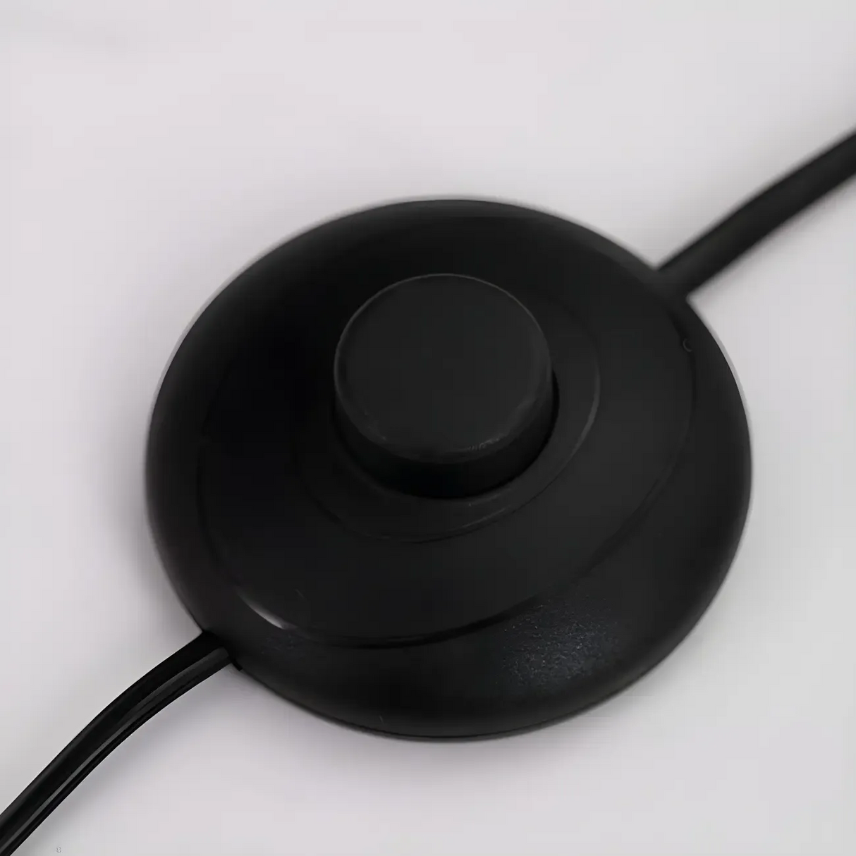 Magnus Arc Floor Lamp