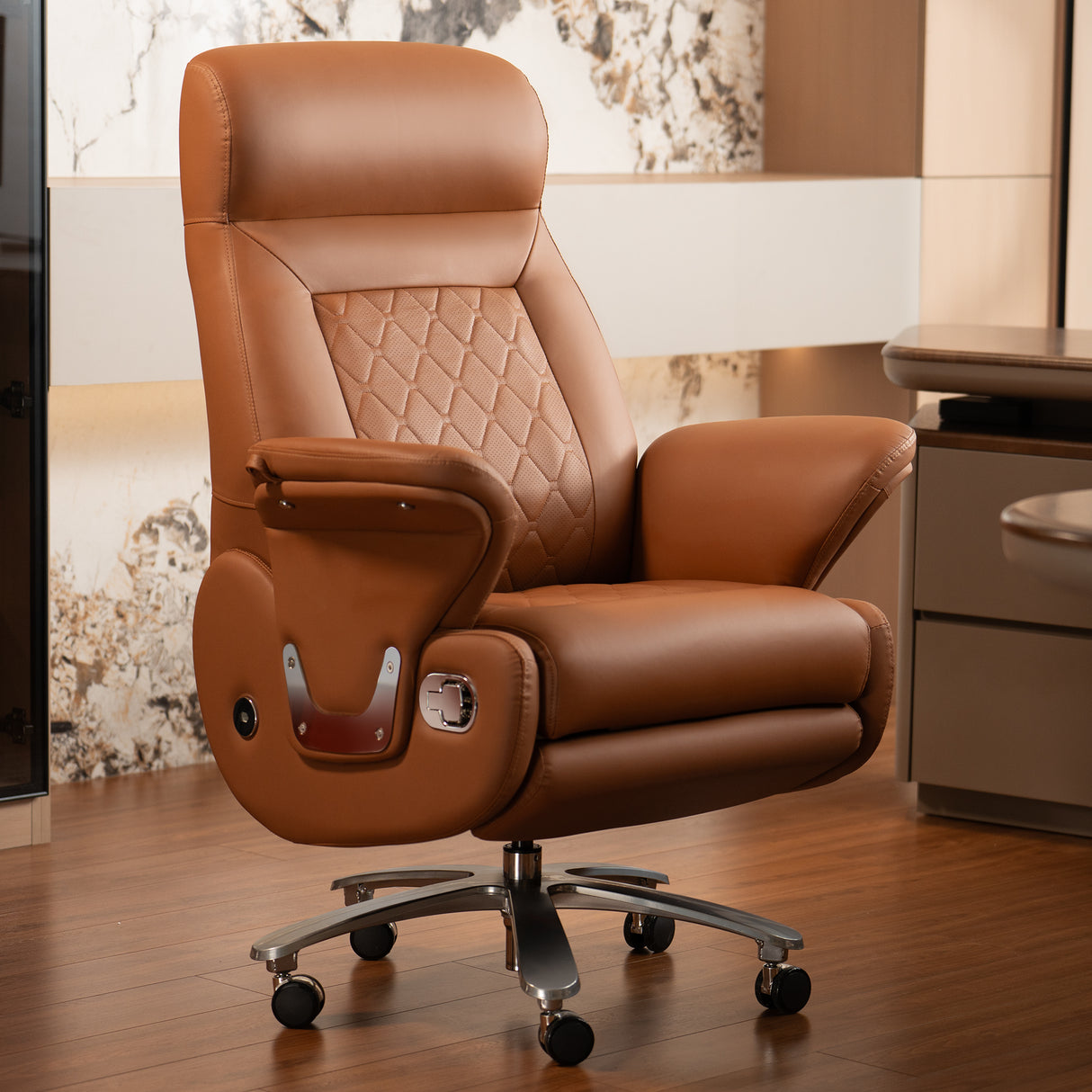 Luca Massage Office Chair