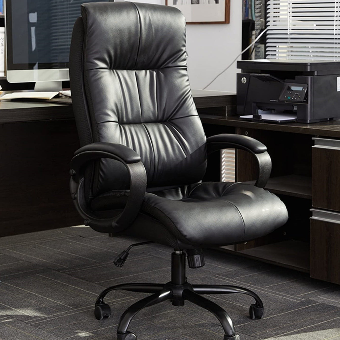 Fuller Ergonomic Chair